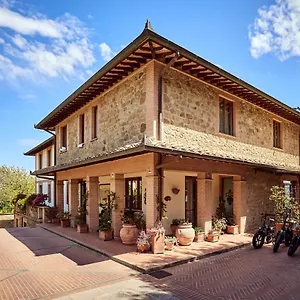 Piccolo La Valle Otel